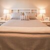 Отель Yacht Club Villas #2-305 3 Bedroom Condo by Redawning, фото 8