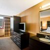 Отель Embassy Suites by Hilton Chicago Downtown River North, фото 3