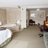 Отель Kitchener Inn & Suites, фото 29