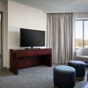 Отель DoubleTree by Hilton Fairfield Hotel & Suites, фото 12