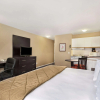 Отель Super 8 by Wyndham West Kelowna BC, фото 6