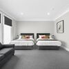 Отель Horse and Jockey Hotel Homebush, фото 9