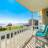 Отель Seaside and Breezy Condo at the Victorian, фото 16