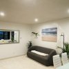 Отель Manhattan Beach Vacation House - For solo, pair, family and business travelers, фото 39