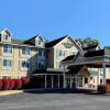 Отель Country Inn & Suites by Radisson, Lake George (Queensbury), NY, фото 1