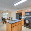 Отель Bright Decatur Townhome ~ 10 Mi to Atlanta!, фото 7