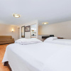 Отель Red Roof Inn PLUS+ & Suites Guilford, фото 4