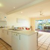 Отель Noosa Entrance Waterfront Resort, фото 23