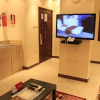 Отель Safwat Al Amal Suites - Caters to Families, фото 9