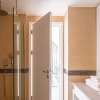 Отель LUX Holiday Home - IBN Residence 1, фото 26