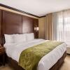 Отель Comfort Suites, фото 3