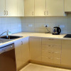 Отель Aztra Apartments, фото 3