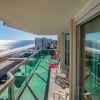 Отель Malibu Pointe by Condo-World, фото 23