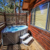 Отель Bear Claw Bungalow #379, фото 11