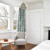 Отель Stylish and Spacious 4 Bedroom Queen's Park House, фото 10