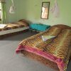 Отель Chitwan Gaida Lodge в Саурахе