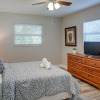 Отель Vibrant Lakeland Home: 1 Mi to Lake Hollingsworth!, фото 4
