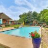 Отель Austin Guest Cottage w/ Pool Access: 12 Mi to Dtwn, фото 13