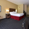 Отель Holiday Inn Express & Suites Fredericksburg, an IHG Hotel, фото 4