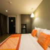 Отель OYO 125 K Hotel, фото 1
