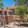 Отель Acoma - Majestic Views, Near the Santa Fe Opera and Four Seasons in Tesuque, фото 15