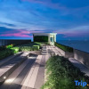 Отель Pattaya the Base Four-Bedroom Top Floor Infinity Pool, фото 11