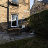 Отель Modern and Jazzy 2 Bedroom House in Edinburgh, фото 11