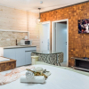 Отель Country Suites with Jaccuzzi & Pool, фото 7