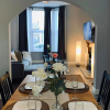 Отель Modern & Luxurious Central Home - Free Parking, фото 5