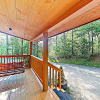 Отель Ridgetop Retreat - 2 Br Cabin, фото 8