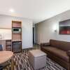 Отель Microtel Inn & Suites By Wyndham New Martinsville, фото 2