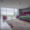 Отель Bryn House - Luxurious 5 Bedroom Holiday Home - Penmaen, фото 27