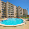 Отель Holiday Surf & RC by Panhandle Getaways, фото 30