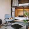 Отель Murals Sleepbox Capsule Hostel - Adults Only, фото 2