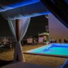 Отель Premium Holiday Home In Ku Ine Mravinci With Swimming Pool, фото 10