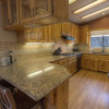 Отель Lupine Lodge 3 Bedroom Home by RedAwning, фото 5