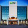 Отель Holiday Inn Express Hotel & Suites Va Beach Oceanfront, an IHG Hotel, фото 1