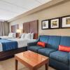 Отель Comfort Inn & Suites Orlando North, фото 6