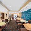 Отель La Quinta Inn N Suites Knoxville Airport, фото 13