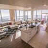 Отель Ocean View IV by AvantStay   High-Rise in DT w/ City & Ocean Views!, фото 9