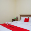 Отель Reddoorz Near Siliwangi Semarang, фото 3