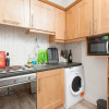Отель Connected & Convenient: Newly-renovated Flat for 2, фото 6