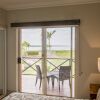 Отель Moonlight Bay Suites, фото 45