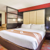 Отель Quality Inn & Suites, фото 3