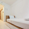 Отель Homey And Warm Studio Room At Sky House Bsd Apartment, фото 1