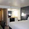 Отель Comfort Inn & Suites Baltimore Inner Harbor, фото 37