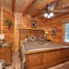 Отель Majestic Mountain View by Heritage Cabin Rentals, фото 9