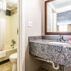Отель Econo Lodge, фото 8
