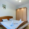 Отель Three Bedrooms Apartment,   Doroshenka ,57, фото 4