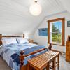 Отель The Professor's Beach House - Brighton Holiday Home, фото 5